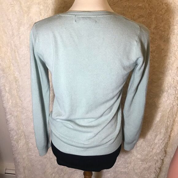 Forever 21 Mint Green V-Neck Sweater - Picture 6 of 7